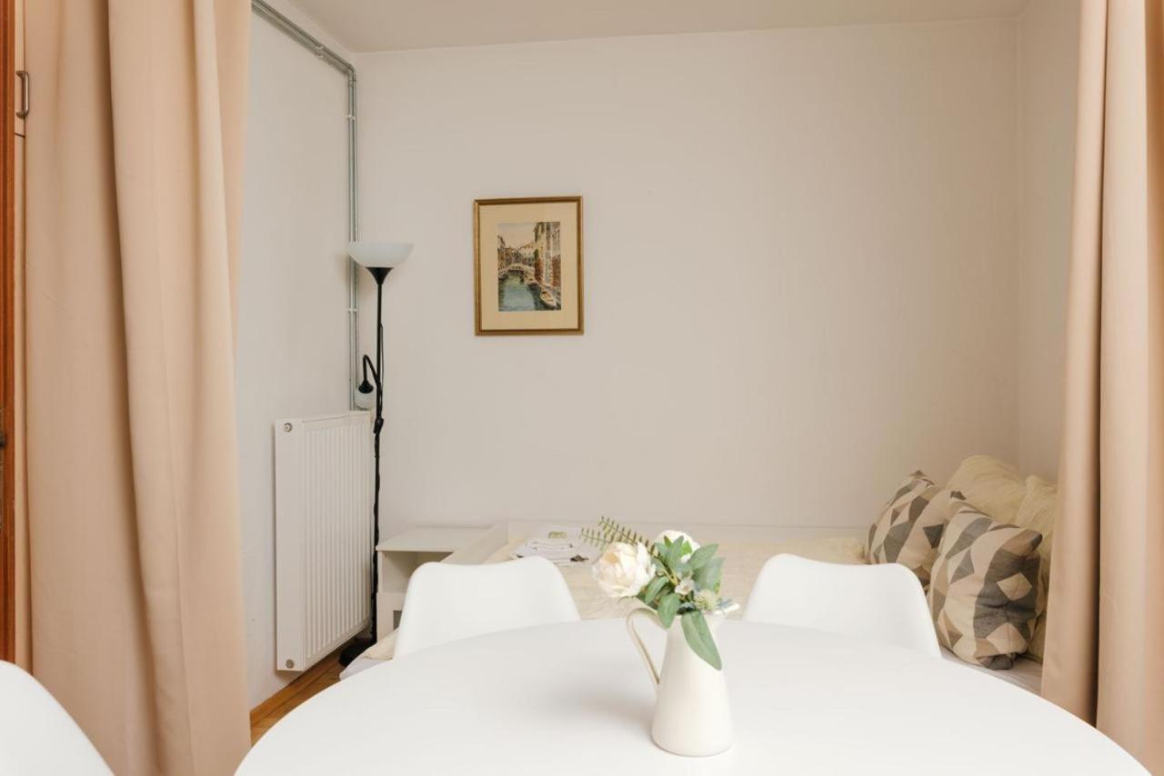 Apartament Zentral Direkt An U-bahn Station